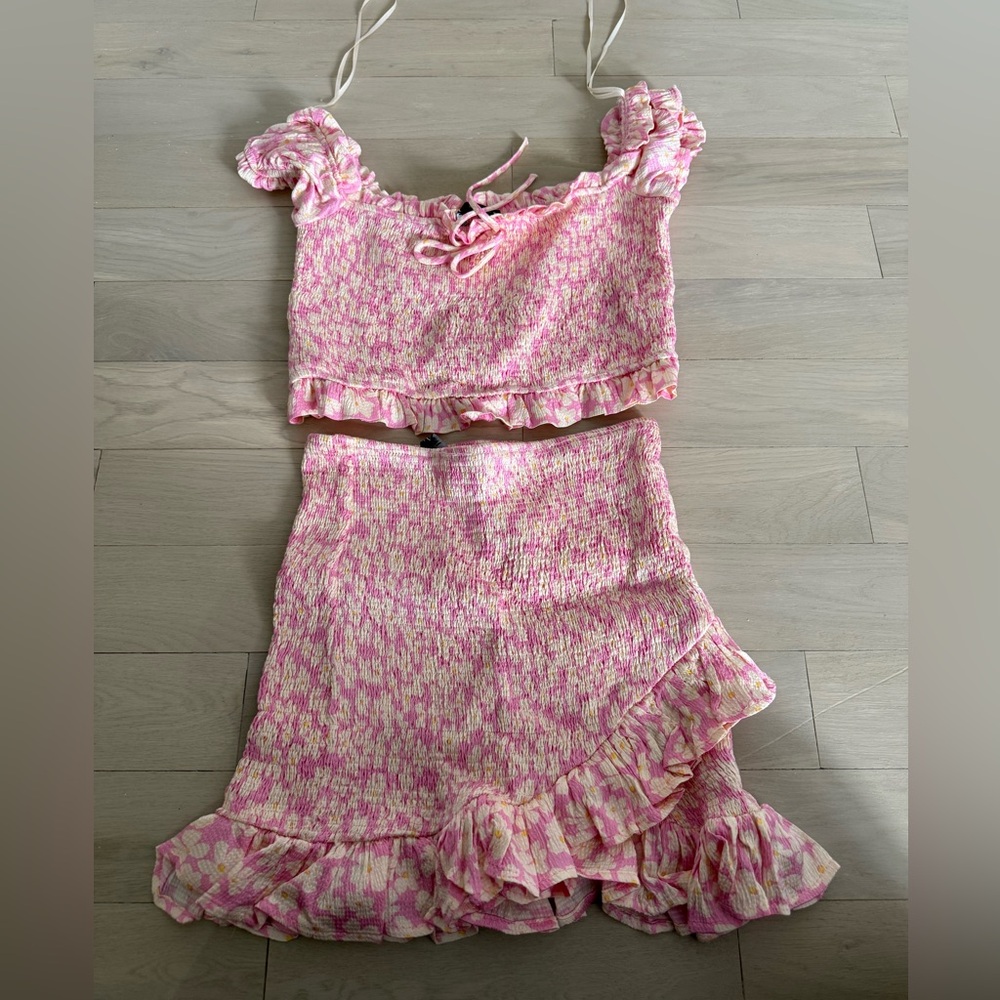 Zara - 2 piece floral set - S/M (stretchy)